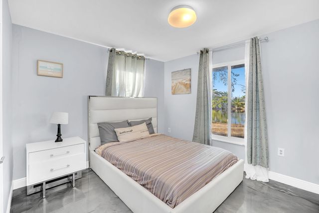 4400 SW 37th Avenue, Dania Beach, FL 33312