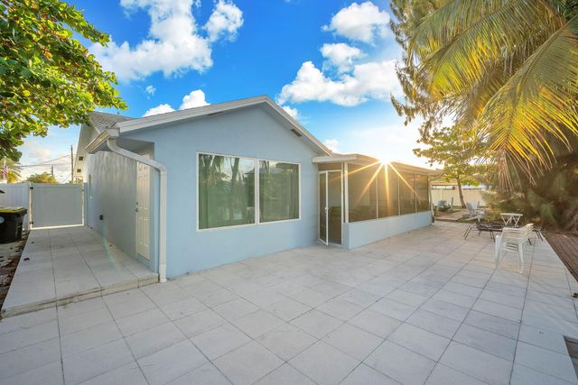 4400 SW 37th Avenue, Dania Beach, FL 33312