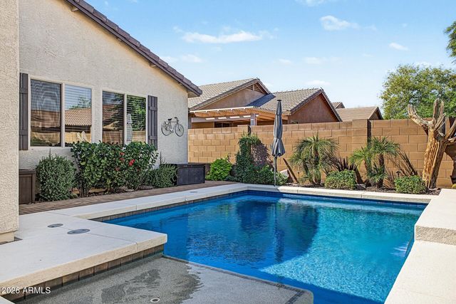 12036 W LOUISE Court, Sun City, AZ 85373
