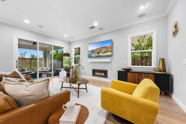 6132 Alpine Blue Dr, San Ramon, CA 94582