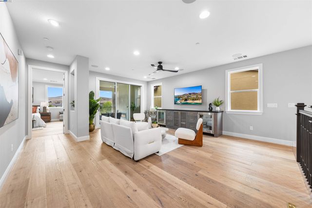 6132 Alpine Blue Dr, San Ramon, CA 94582