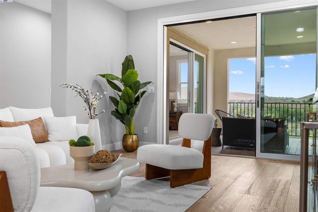 6132 Alpine Blue Dr, San Ramon, CA 94582