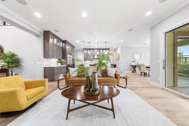 6132 Alpine Blue Dr, San Ramon, CA 94582