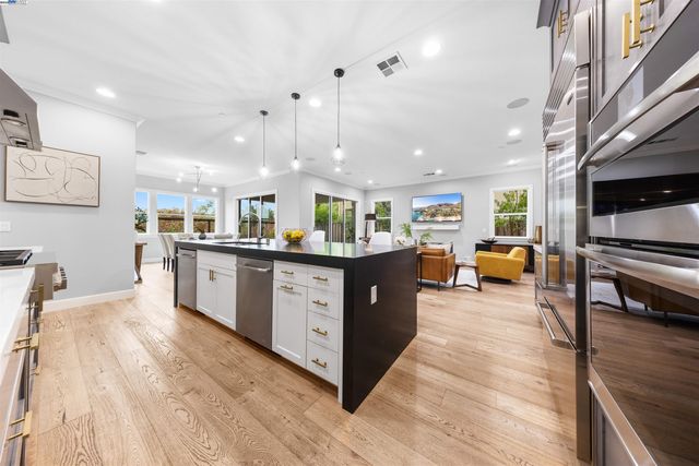 6132 Alpine Blue Dr, San Ramon, CA 94582