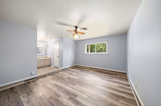 7014 Woodfern Drive, Houston, TX 77040