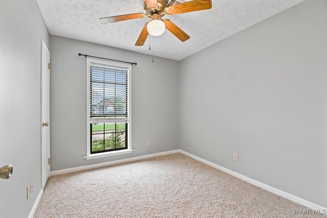 1815 Autumn Court E, Prattville, AL 36066