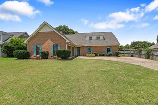 1815 Autumn Court E, Prattville, AL 36066
