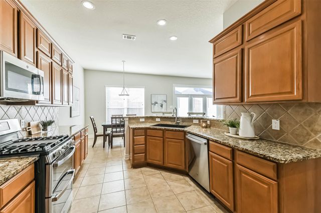 19022 Greenleaf Ridge Court, Cypress, TX 77429