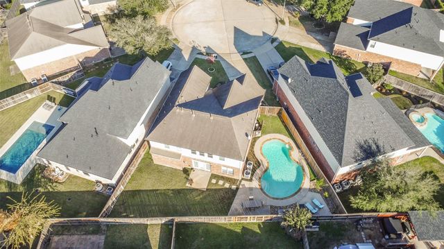 19022 Greenleaf Ridge Court, Cypress, TX 77429