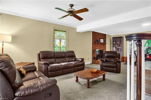 106 Millers Cove RD, Newport News, VA 23602