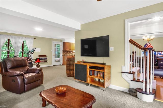 106 Millers Cove RD, Newport News, VA 23602