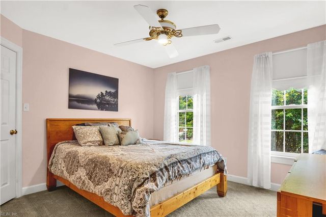 106 Millers Cove RD, Newport News, VA 23602