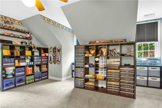 106 Millers Cove RD, Newport News, VA 23602