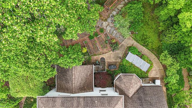 106 Millers Cove RD, Newport News, VA 23602