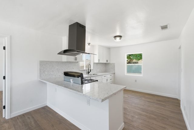 110 Edwards Street, Kettleman City, CA 93239