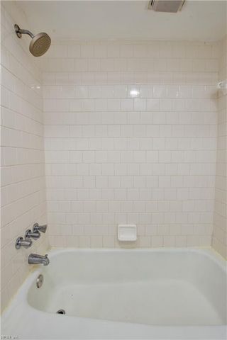 3829 Silina DR, Virginia Beach, VA 23452