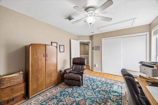 5401 Floyd Street, Houston, TX 77007