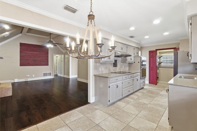 703 Lake Meadows Court, Rockwall, TX 75087