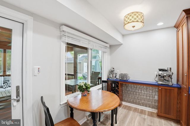 10903 MIDDLEGATE DR, Fairfax, VA 22032