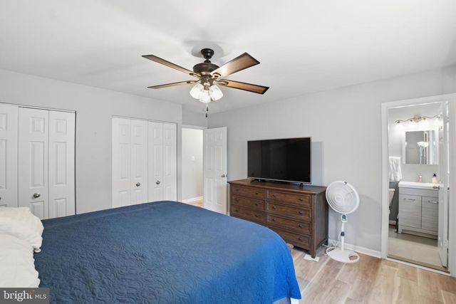 10903 MIDDLEGATE DR, Fairfax, VA 22032
