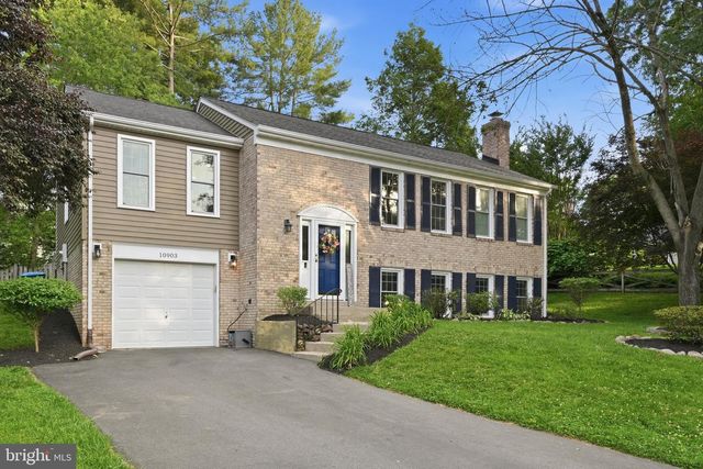 10903 MIDDLEGATE DR, Fairfax, VA 22032