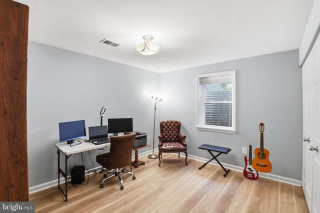 10903 MIDDLEGATE DR, Fairfax, VA 22032