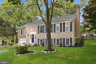 10903 MIDDLEGATE DR, Fairfax, VA 22032