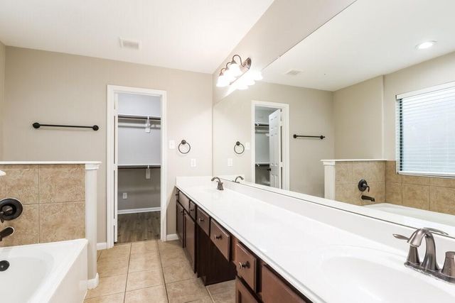 2815 Lexington Park Drive, Spring, TX 77373