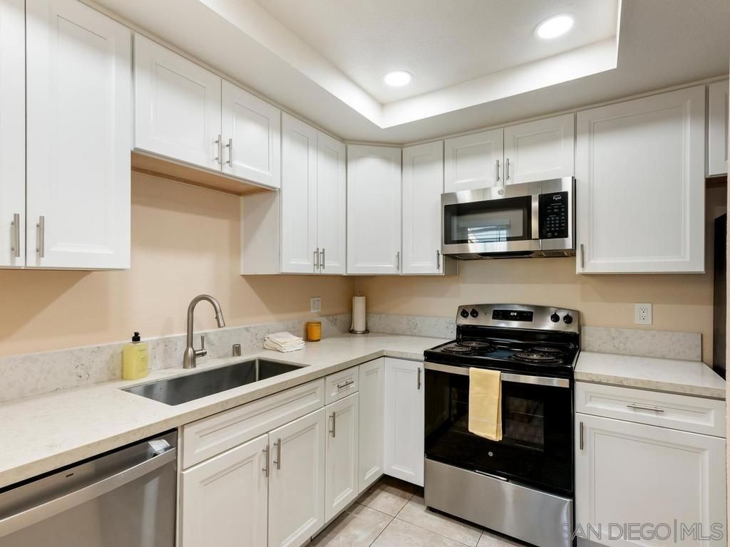 475 N Midway Dr 255, Escondido, CA 92027 — photo 5