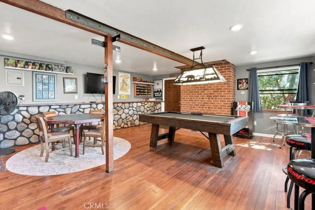 25086 Valle, Crestline, CA 92325