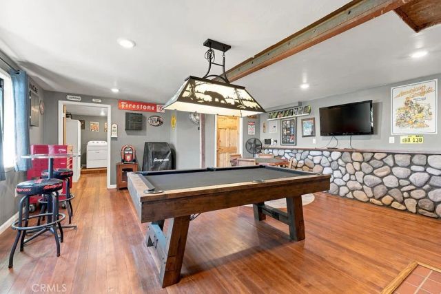 25086 Valle, Crestline, CA 92325