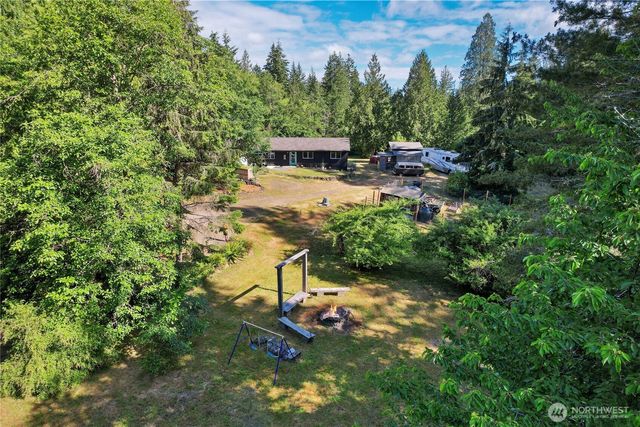 2958 NW Four Wheel Drive, Seabeck, WA 98380