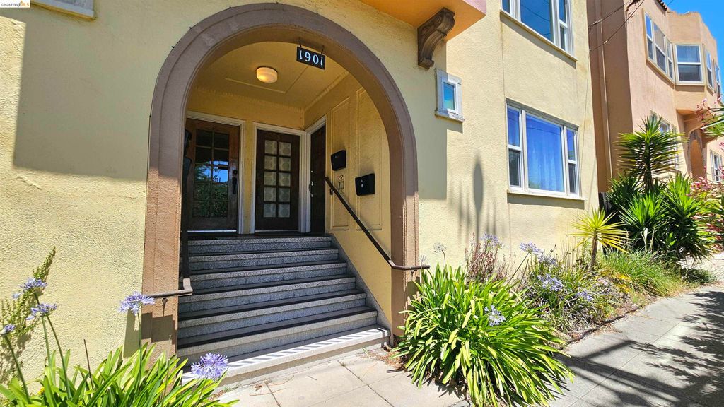 1901 Parker St 3, Berkeley, CA 94704