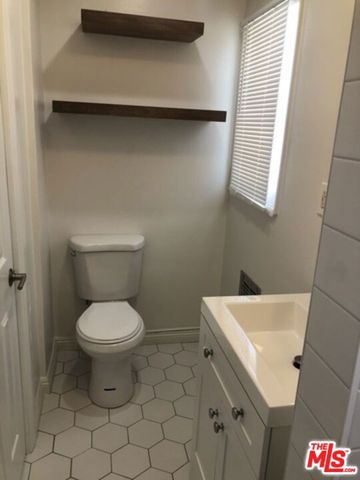 5420 Alvern Circle D, Los Angeles, CA 90045