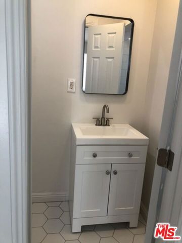 5420 Alvern Circle D, Los Angeles, CA 90045