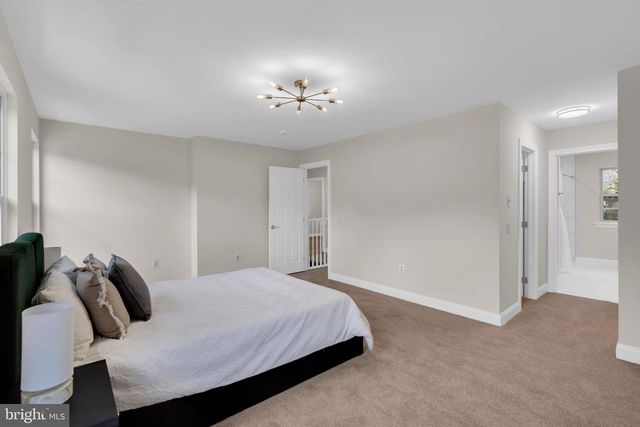 511 SHIRES WAY, Egg Harbor Township, NJ 08234