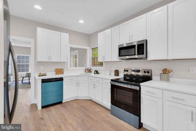 511 SHIRES WAY, Egg Harbor Township, NJ 08234