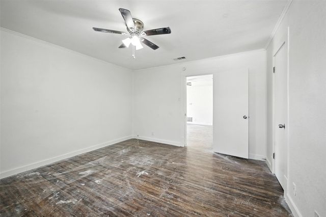 504 E Bonham Street, Tom Bean, TX 75491