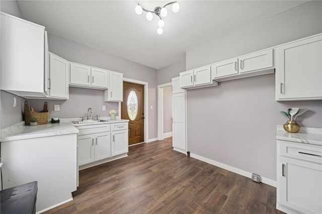 602 Dexter Rd, Upper Tyrone Twp, PA 15683