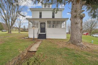 602 Dexter Rd, Upper Tyrone Twp, PA 15683