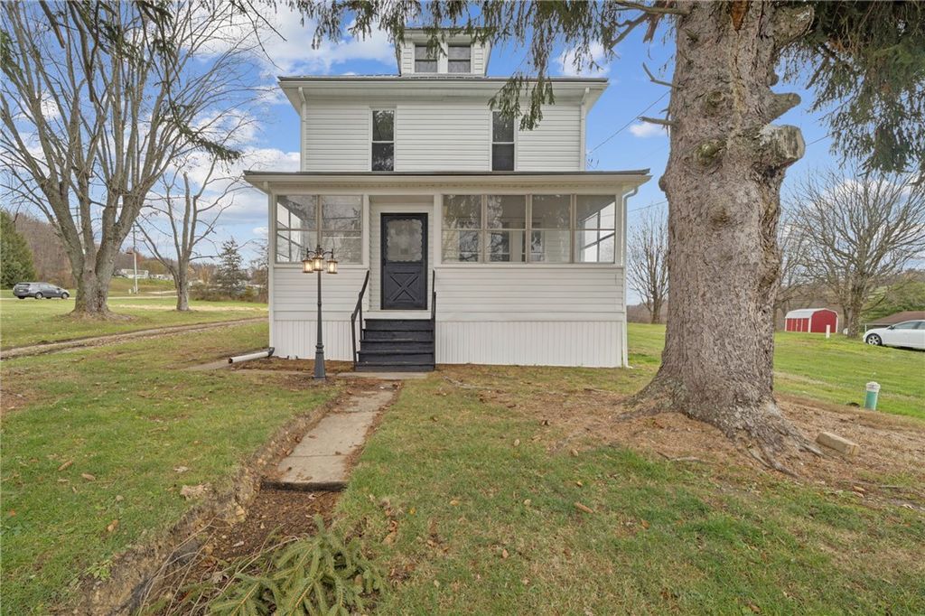 602 Dexter Rd, Upper Tyrone Twp, PA 15683