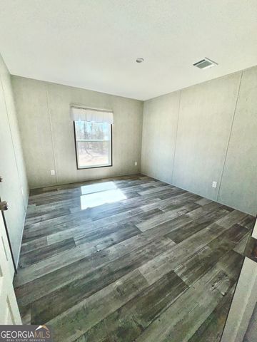 420 Mosley Bridge Road, Claxton, GA 30417