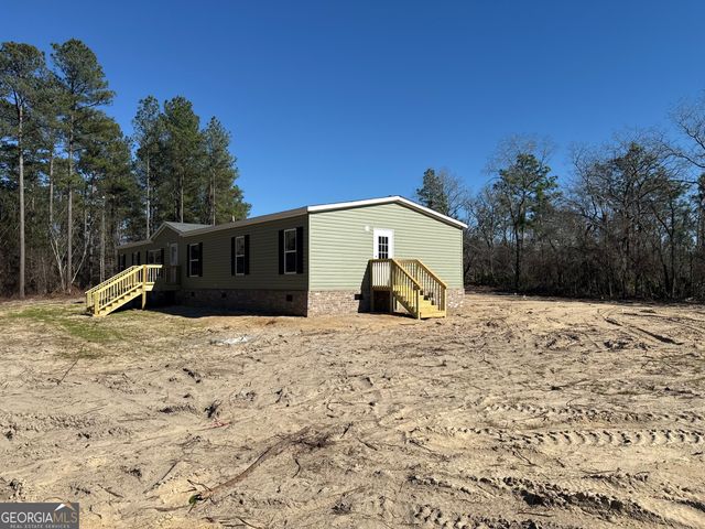 420 Mosley Bridge Road, Claxton, GA 30417