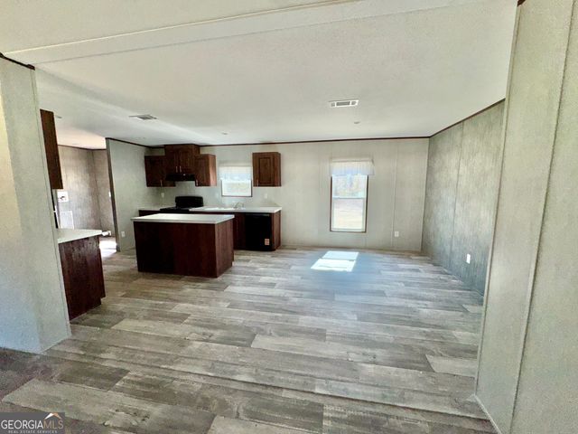 420 Mosley Bridge Road, Claxton, GA 30417