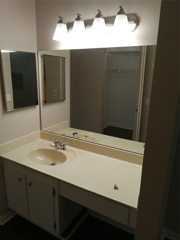 1300 SW 124th Ter P211, Hollywood, FL 33027