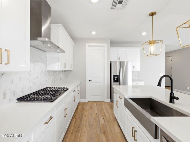 7762 W HAYWARD Avenue, Glendale, AZ 85303