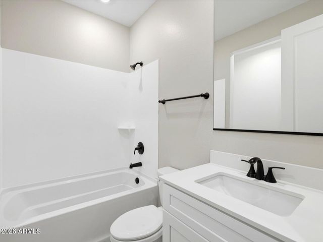 7762 W HAYWARD Avenue, Glendale, AZ 85303