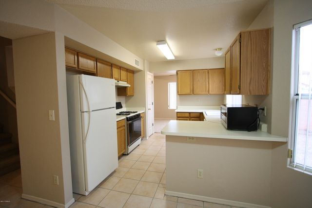 3642 W Pony Trail, Tucson, AZ 85742