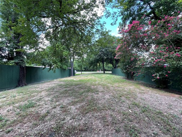 3776 Shorecrest Drive, Dallas, TX 75209