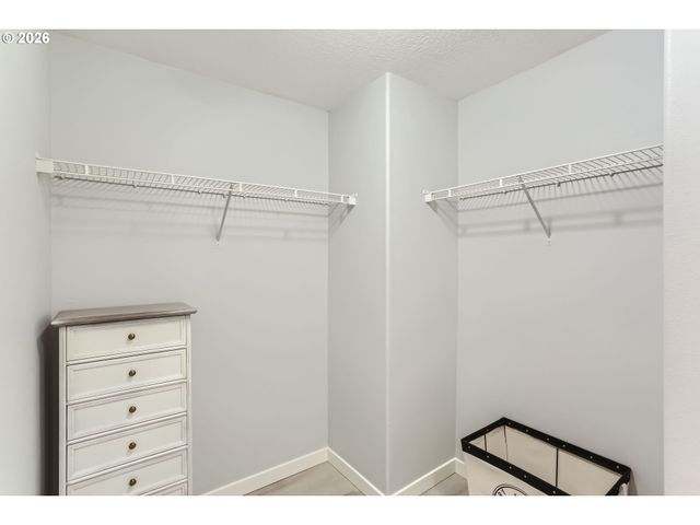 15320 Nw CENTRAL Dr 316, Portland, OR 97229